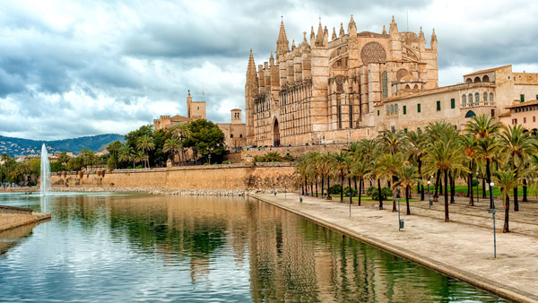 PALMA'S CATHEDRAL